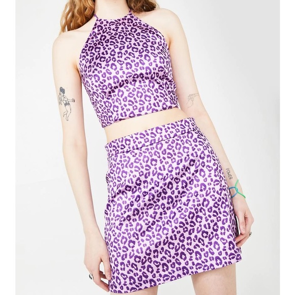 dELiA*s x Dolls Kill Purple Township Rebel Leopard Print Satin Halter Top L XL - Picture 3 of 7